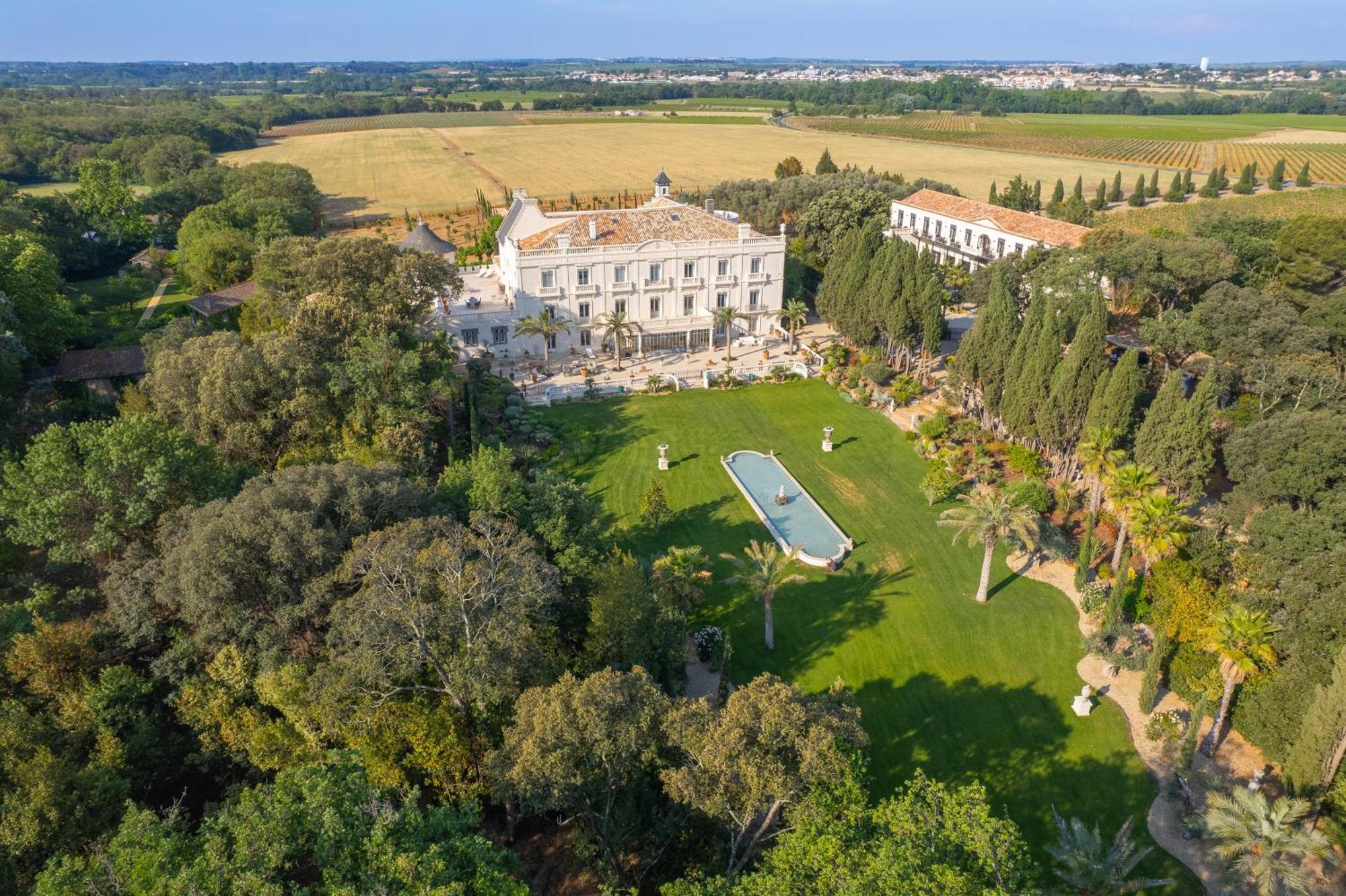 Chateau Hermitage De Combas Aparthotel Servian ภายนอก รูปภาพ