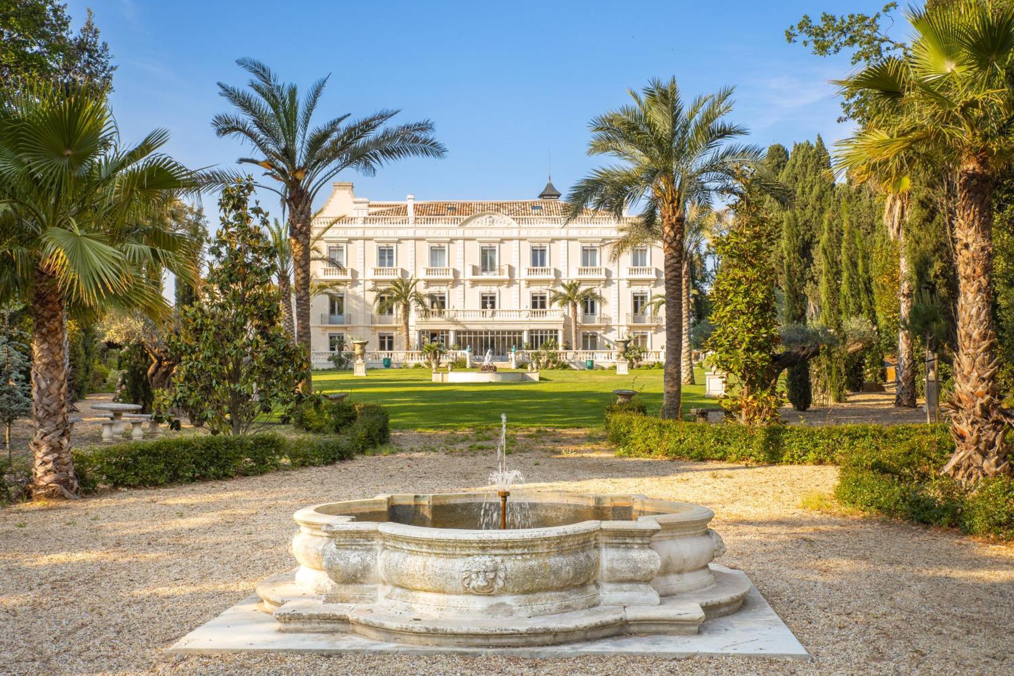 Chateau Hermitage De Combas Aparthotel Servian ภายนอก รูปภาพ