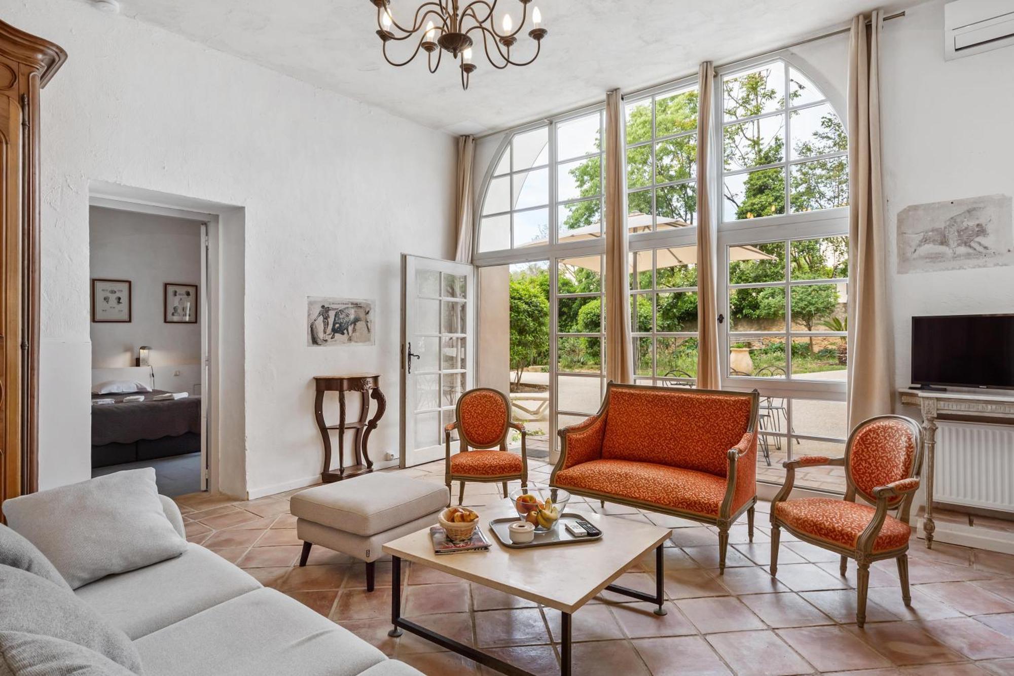 Chateau Hermitage De Combas Aparthotel Servian ภายนอก รูปภาพ