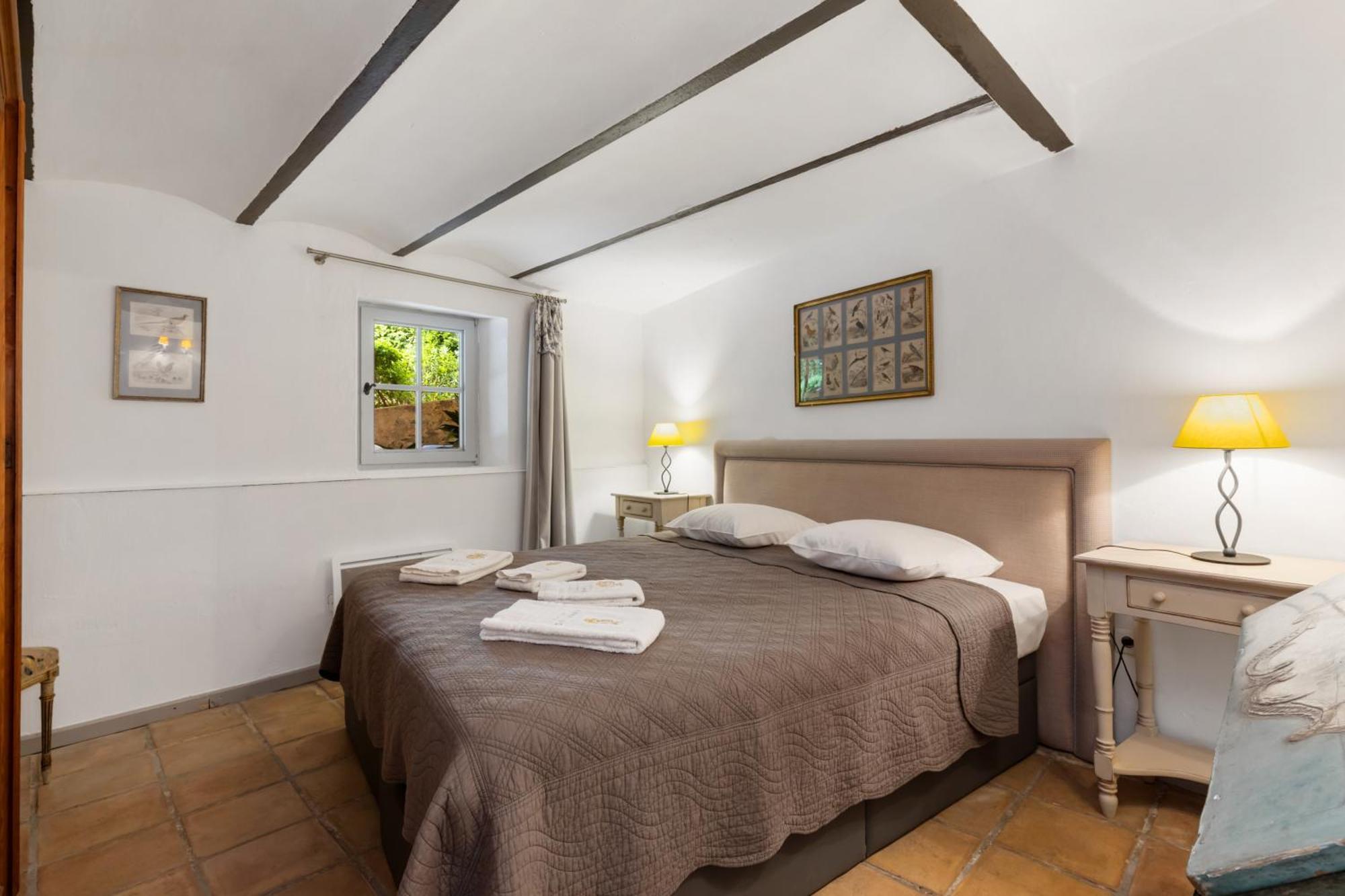 Chateau Hermitage De Combas Aparthotel Servian ภายนอก รูปภาพ