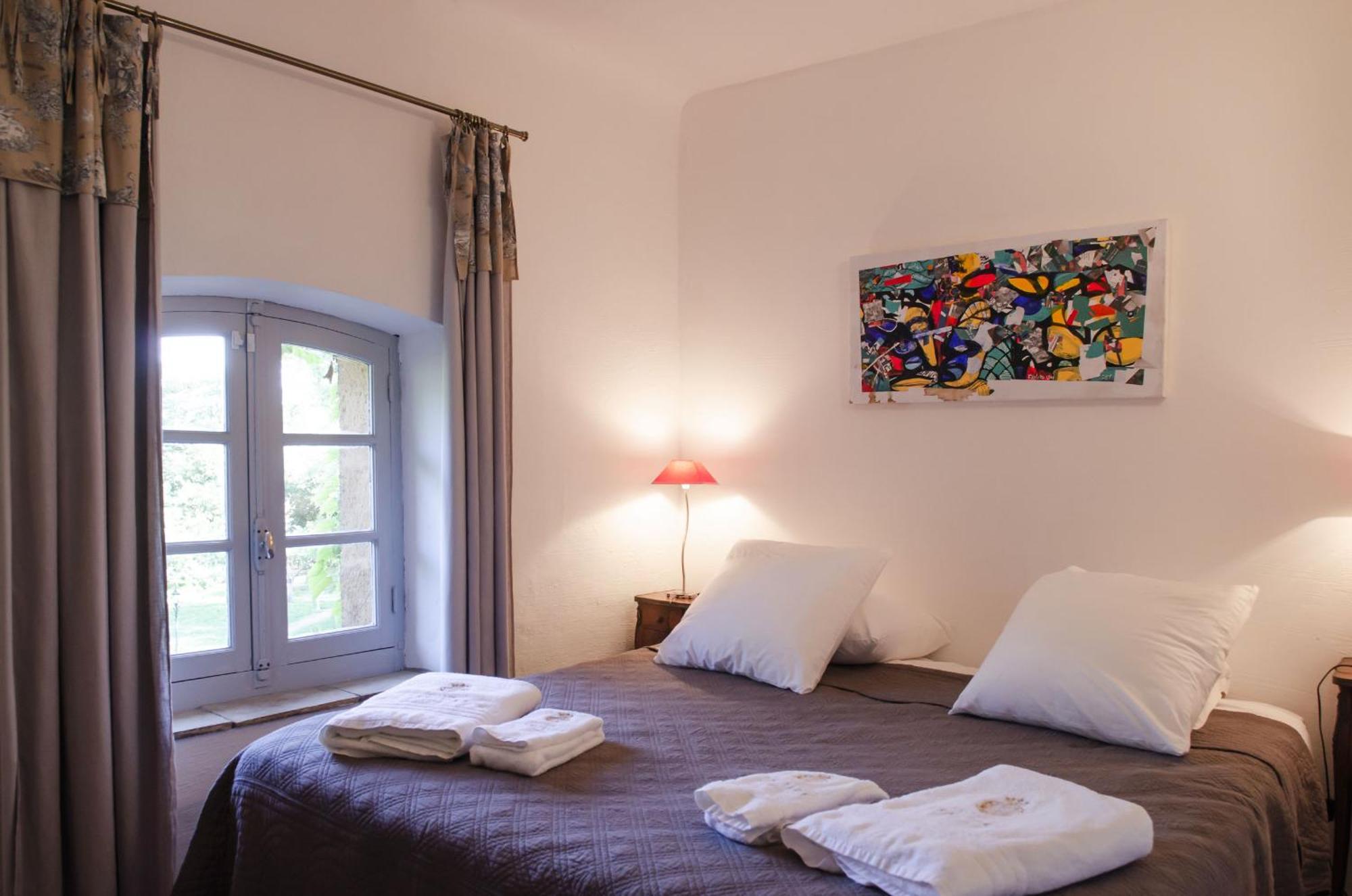 Chateau Hermitage De Combas Aparthotel Servian ภายนอก รูปภาพ