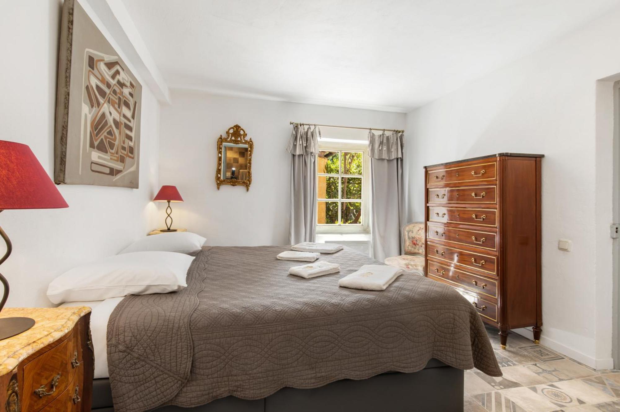 Chateau Hermitage De Combas Aparthotel Servian ภายนอก รูปภาพ